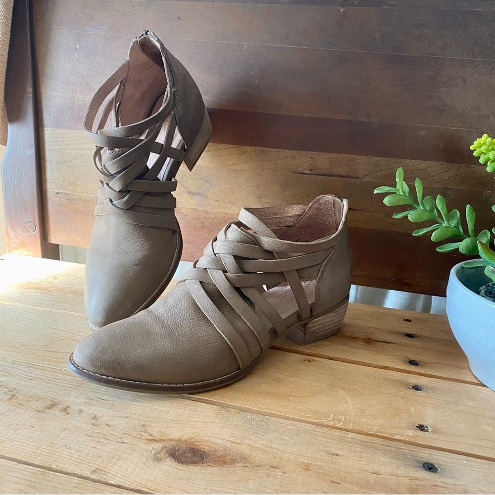 Seychelles Taupe Strappy Ankle Booties